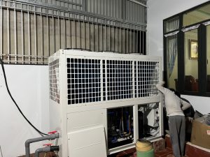 Cần vệ sinh, bảo dưỡng máy lạnh thường xuyên để tăng tuổi thọ